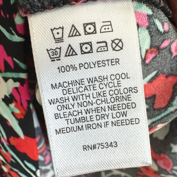 Red Print Shift Dress from Tahari - Picture 5 of 6